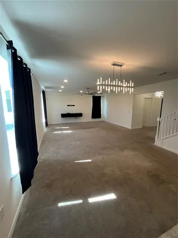 $2,700 | 913 Northwest 251st Drive, Newberry, FL 32669