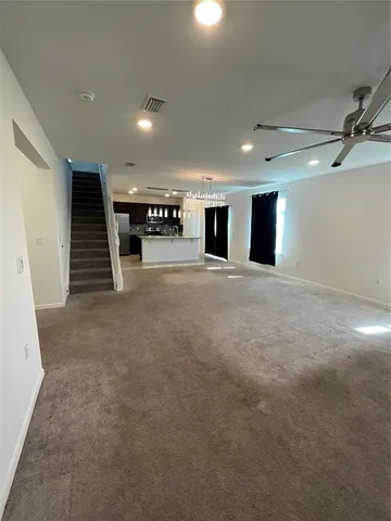 $2,700 | 913 Northwest 251st Drive, Newberry, FL 32669