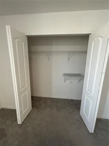 $2,700 | 913 Northwest 251st Drive, Newberry, FL 32669