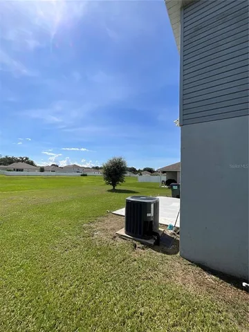 $2,700 | 913 Northwest 251st Drive, Newberry, FL 32669