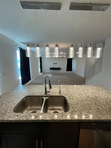 $2,700 | 913 Northwest 251st Drive, Newberry, FL 32669