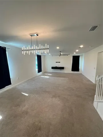 $2,700 | 913 Northwest 251st Drive, Newberry, FL 32669