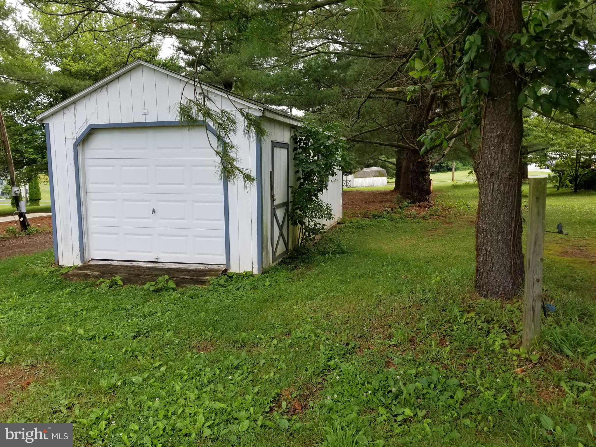 1113 Pinetown Road Lewisberry, PA 17339 - Photo 22 of 23 Garage Shed