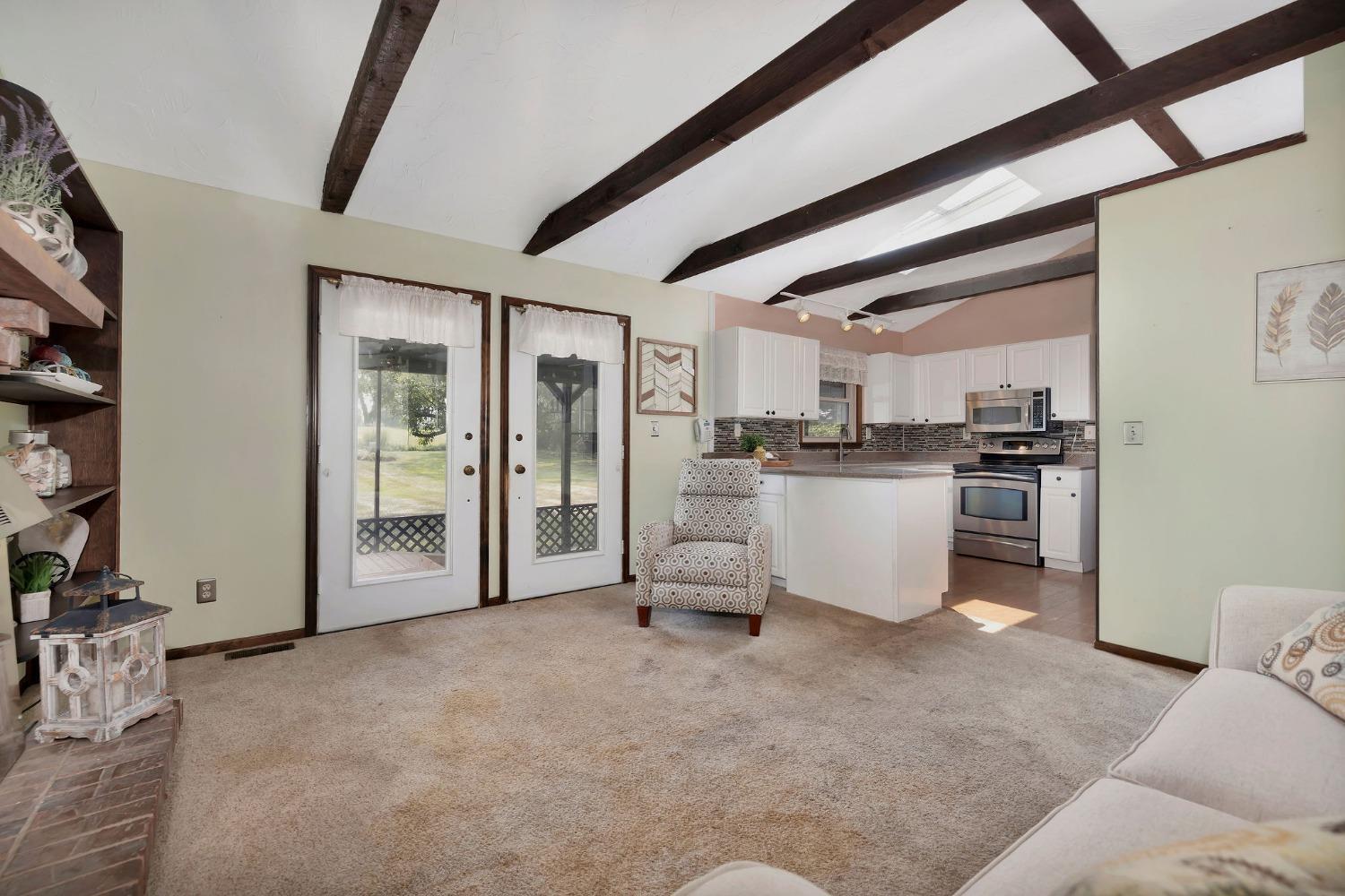2426 Gardner Road Hamilton, OH 45013 - Photo 5 of 37