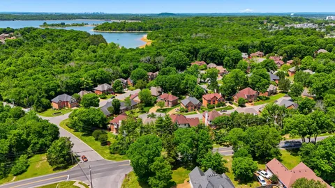 $499,900 | 5424 Mainsail Lane, Hermitage, TN 37076