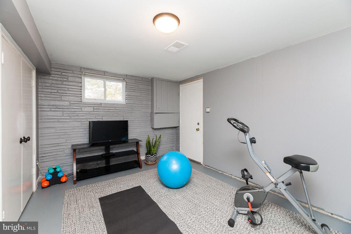3600 Lowell Place Silver Spring, MD 20902 - Photo 16 of 33 Wow! Exercise room with private entrance door.
