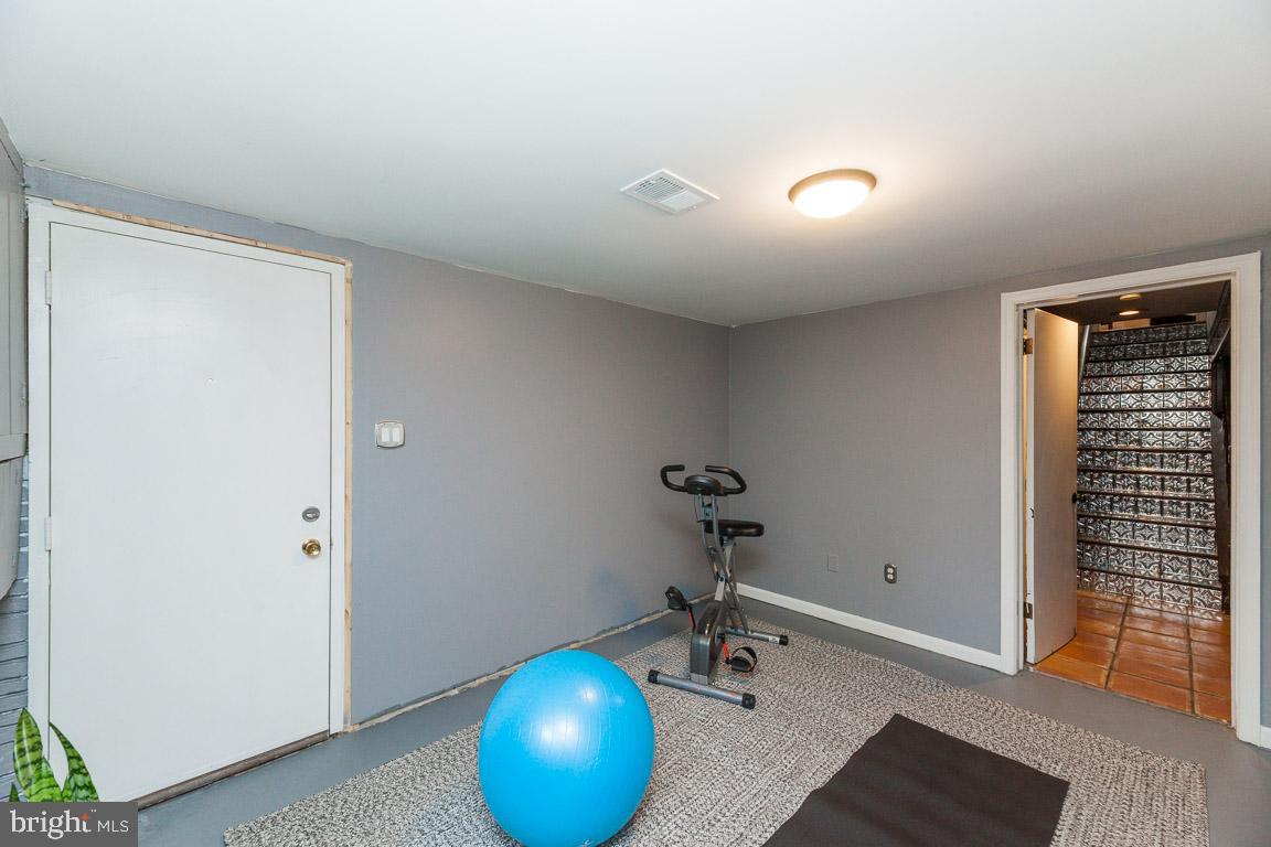 3600 Lowell Place Silver Spring, MD 20902 - Photo 17 of 33 Gallery Image 17