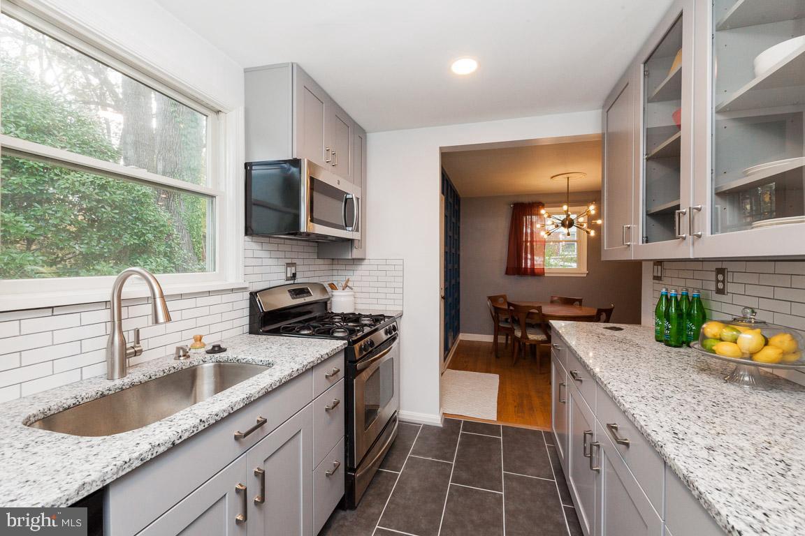 3600 Lowell Place Silver Spring, MD 20902 - Photo 4 of 33 Newly remodeled kitchen in Oct. 2019