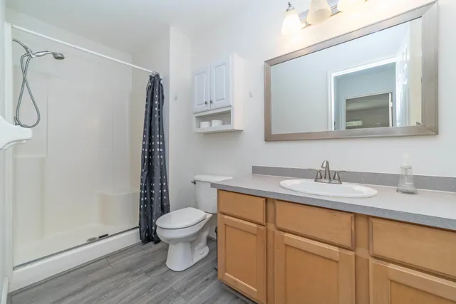 $275,000 | 392 Woodfield Square Lane, Brighton, MI 48116