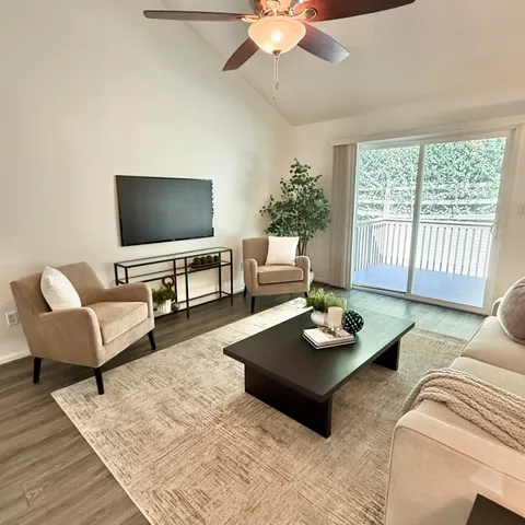 $275,000 | 392 Woodfield Square Lane, Brighton, MI 48116