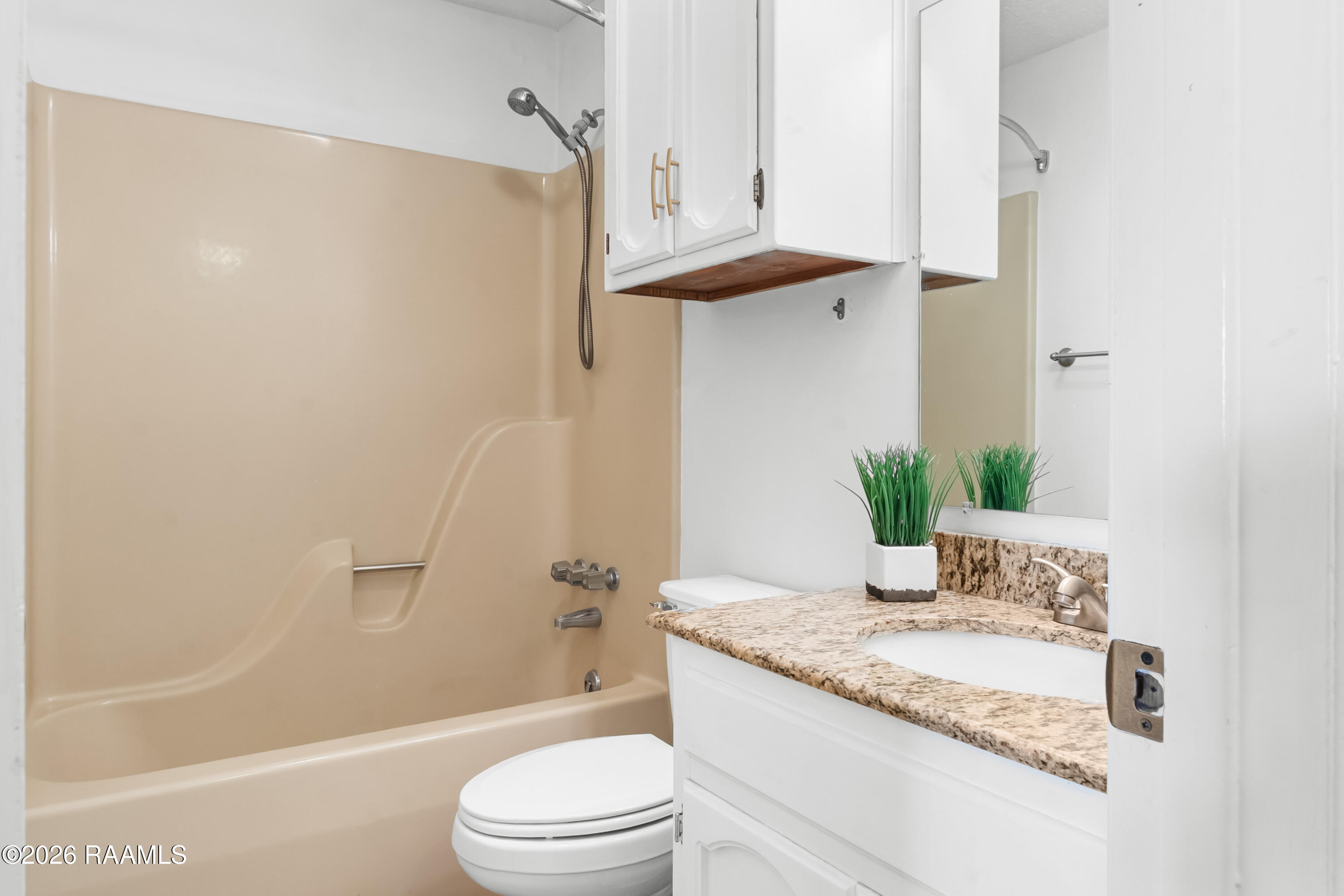 141 East Boyd Drive, Unit 504 Baton Rouge, LA 70808 - Photo 12 of 28 DSC00029 (1)