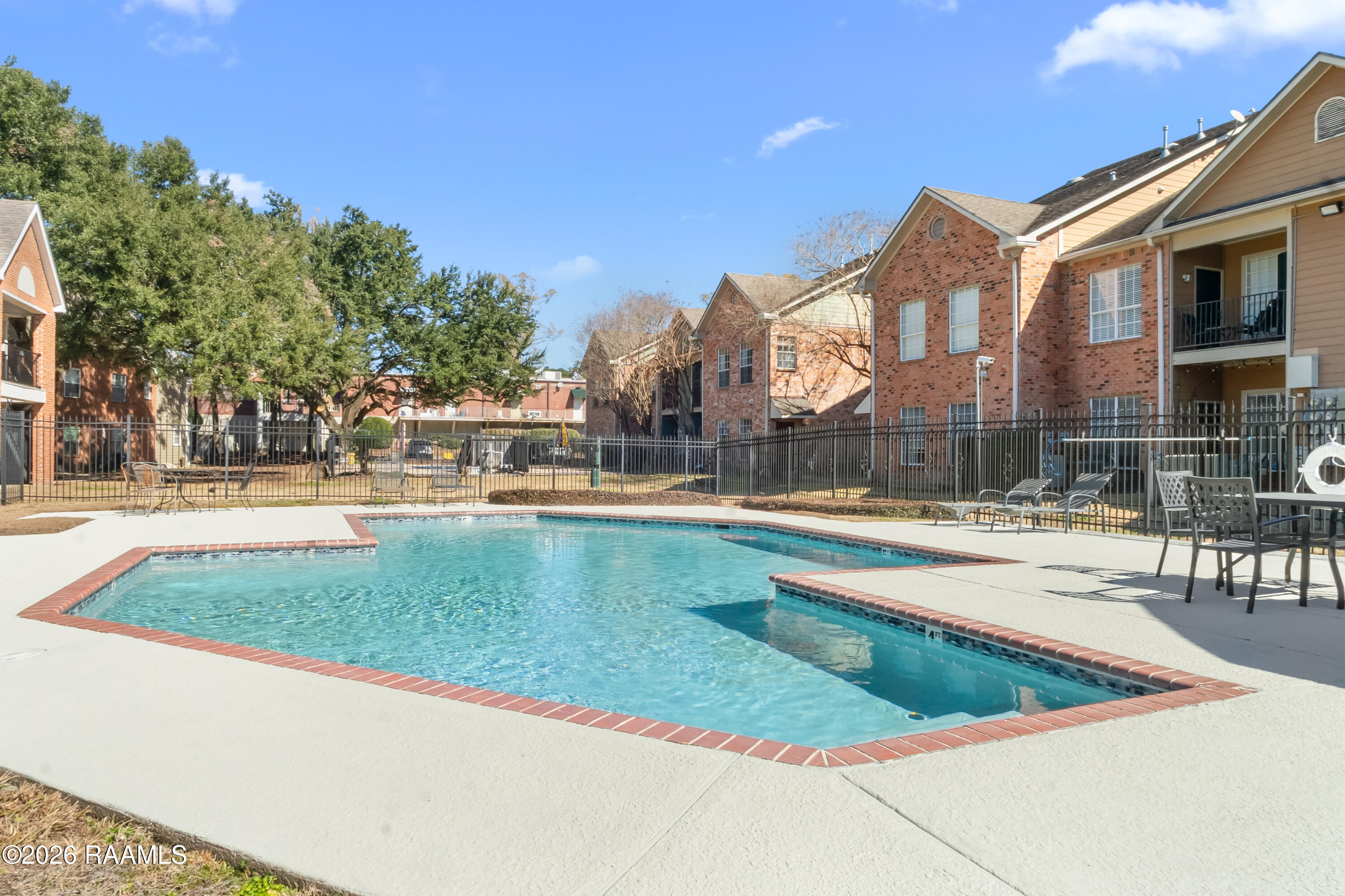 141 East Boyd Drive, Unit 504 Baton Rouge, LA 70808 - Photo 3 of 28 DSC00119 (1)