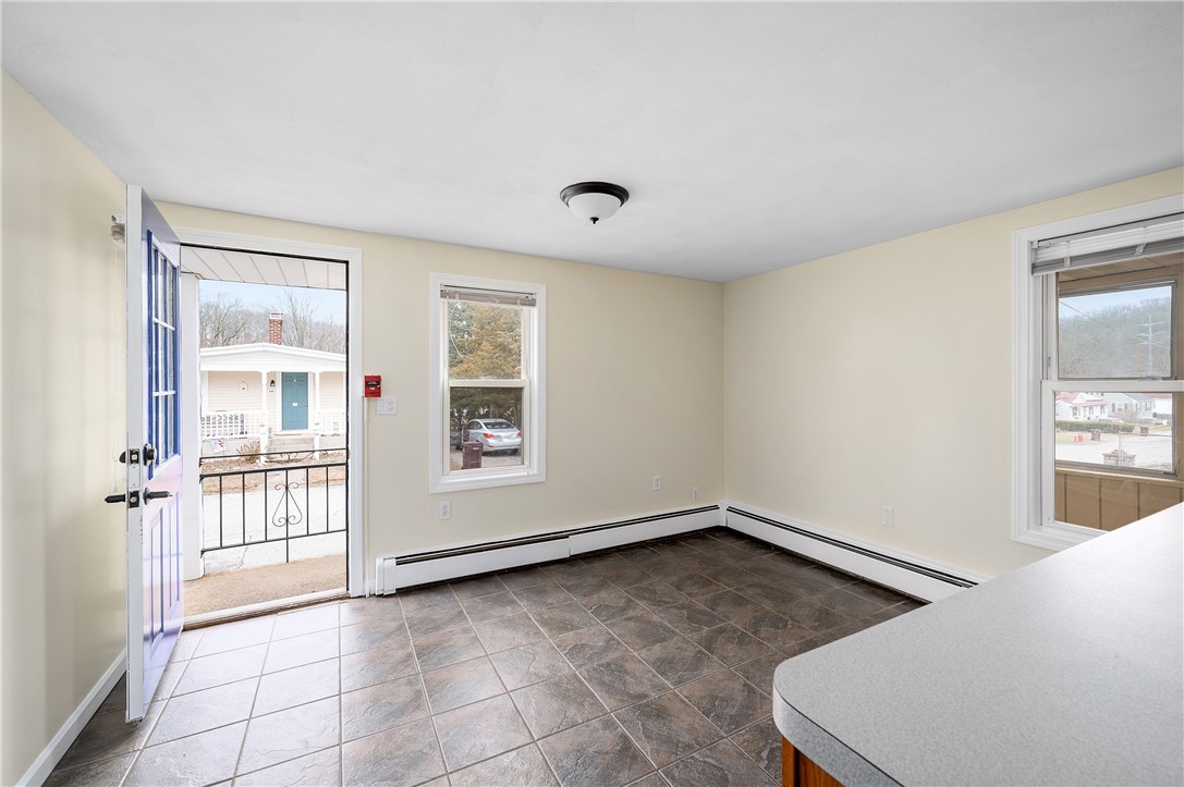 132 Virginia Avenue Woonsocket, RI 02895 - Photo 11 of 35
