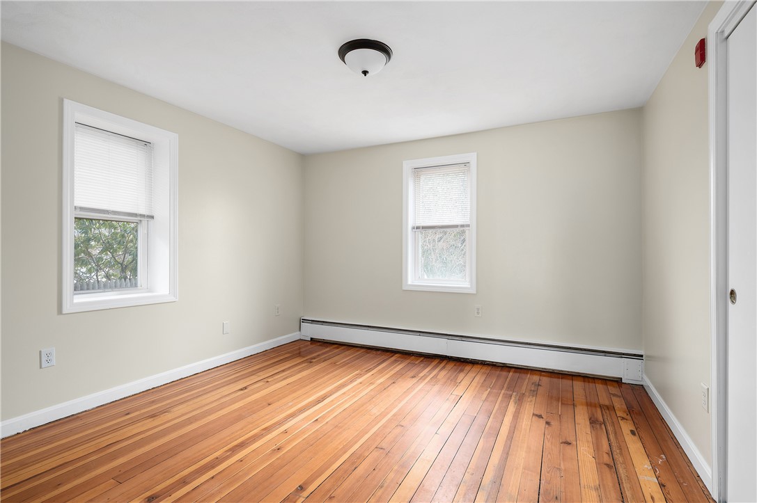 132 Virginia Avenue Woonsocket, RI 02895 - Photo 16 of 35