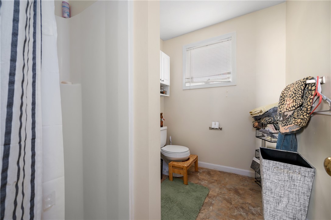 132 Virginia Avenue Woonsocket, RI 02895 - Photo 20 of 35