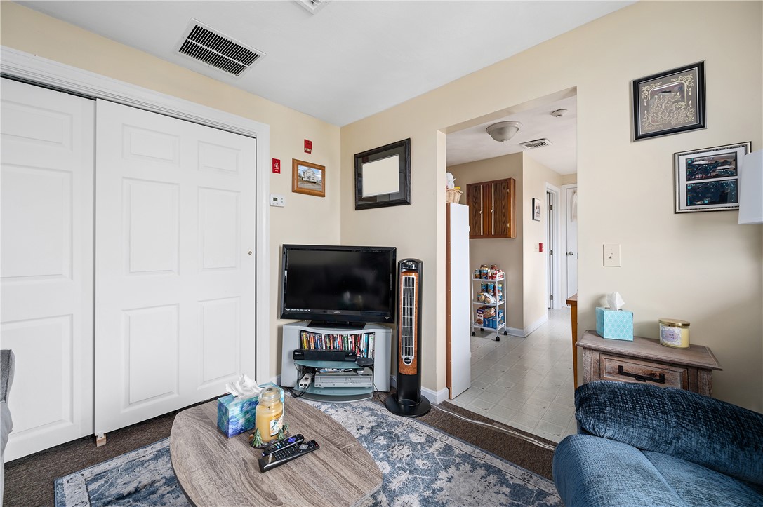 132 Virginia Avenue Woonsocket, RI 02895 - Photo 28 of 35