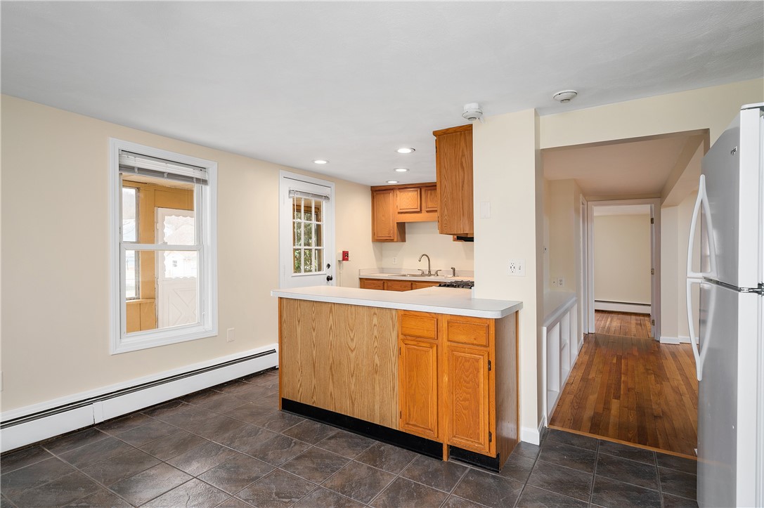132 Virginia Avenue Woonsocket, RI 02895 - Photo 10 of 35