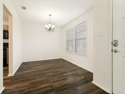 $285,000 | 1221 Krista Drive, Burleson, TX 76028