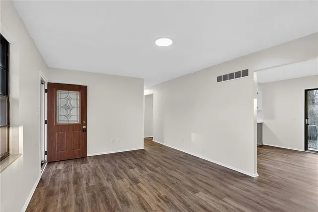 $250,000 | 2006 Plymouth Street, Independence, MO 64058