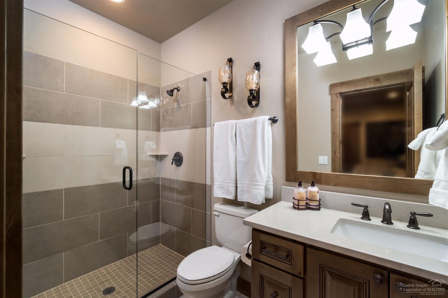 32 Dancing Rock Loop Bend, OR 97707 - Photo 15 of 25 Additional Photo
