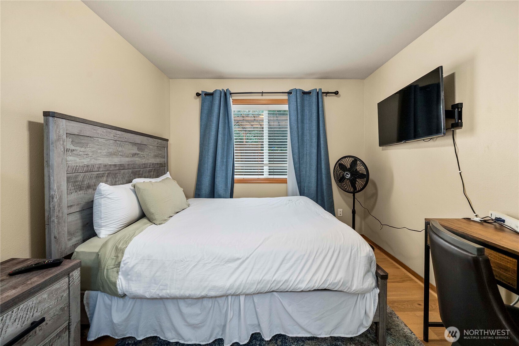 5145 B S Augusta Seattle, WA 98178 - Photo 11 of 21