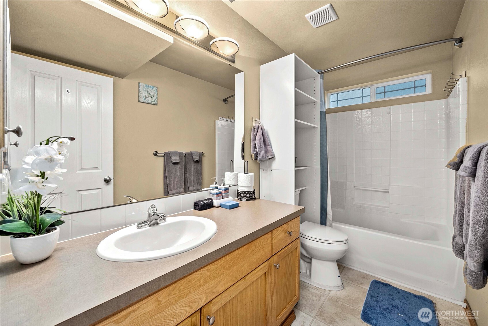 5145 B S Augusta Seattle, WA 98178 - Photo 16 of 21