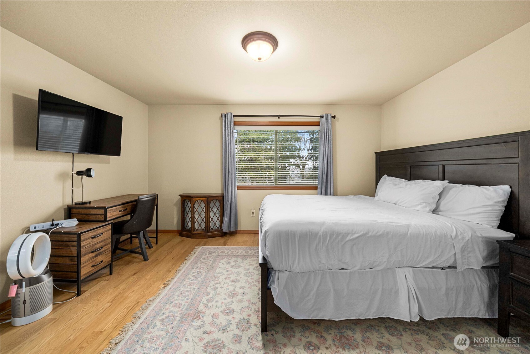 5145 B S Augusta Seattle, WA 98178 - Photo 5 of 21