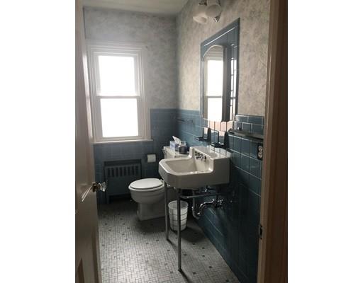 43 Sherbrooke Street Springfield, MA 01104 - Photo 12 of 22 Gallery Image 12