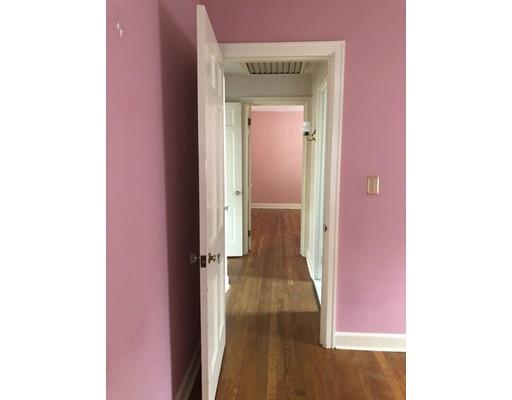 43 Sherbrooke Street Springfield, MA 01104 - Photo 15 of 22 Gallery Image 15