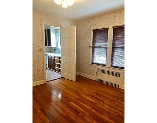 43 Sherbrooke Street Springfield, MA 01104 - Photo 7 of 22 Gallery Image 7