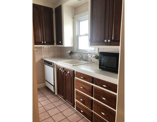 43 Sherbrooke Street Springfield, MA 01104 - Photo 8 of 22 Gallery Image 8