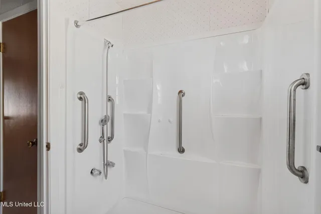 $235,000 | 57 Donald Hale Road, Lumberton, MS 39455