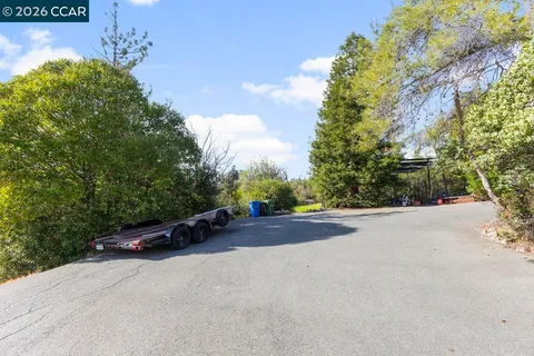 $2,650,000 | 1101 Scots Lane, Walnut Creek, CA 94596