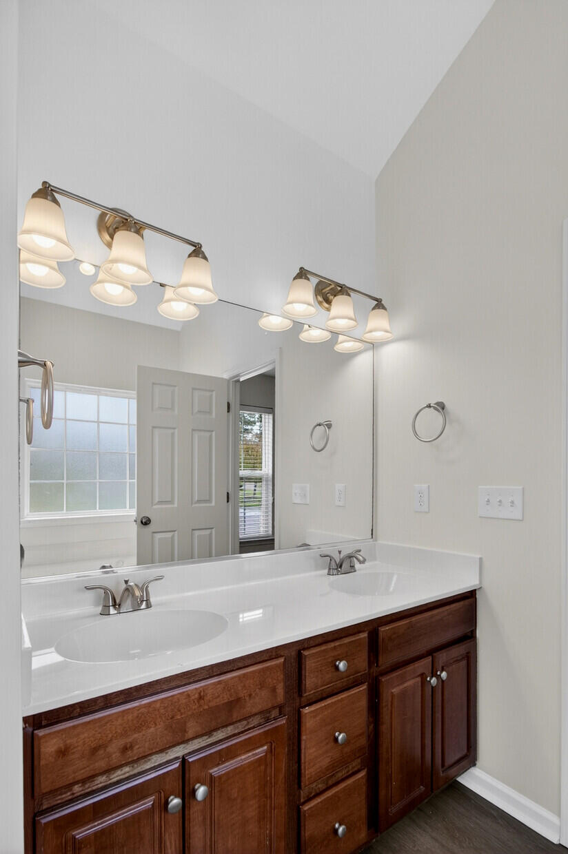 106 Meadowvale Lane Moncks Corner, SC 29461 - Photo 21 of 36 21___21_mls