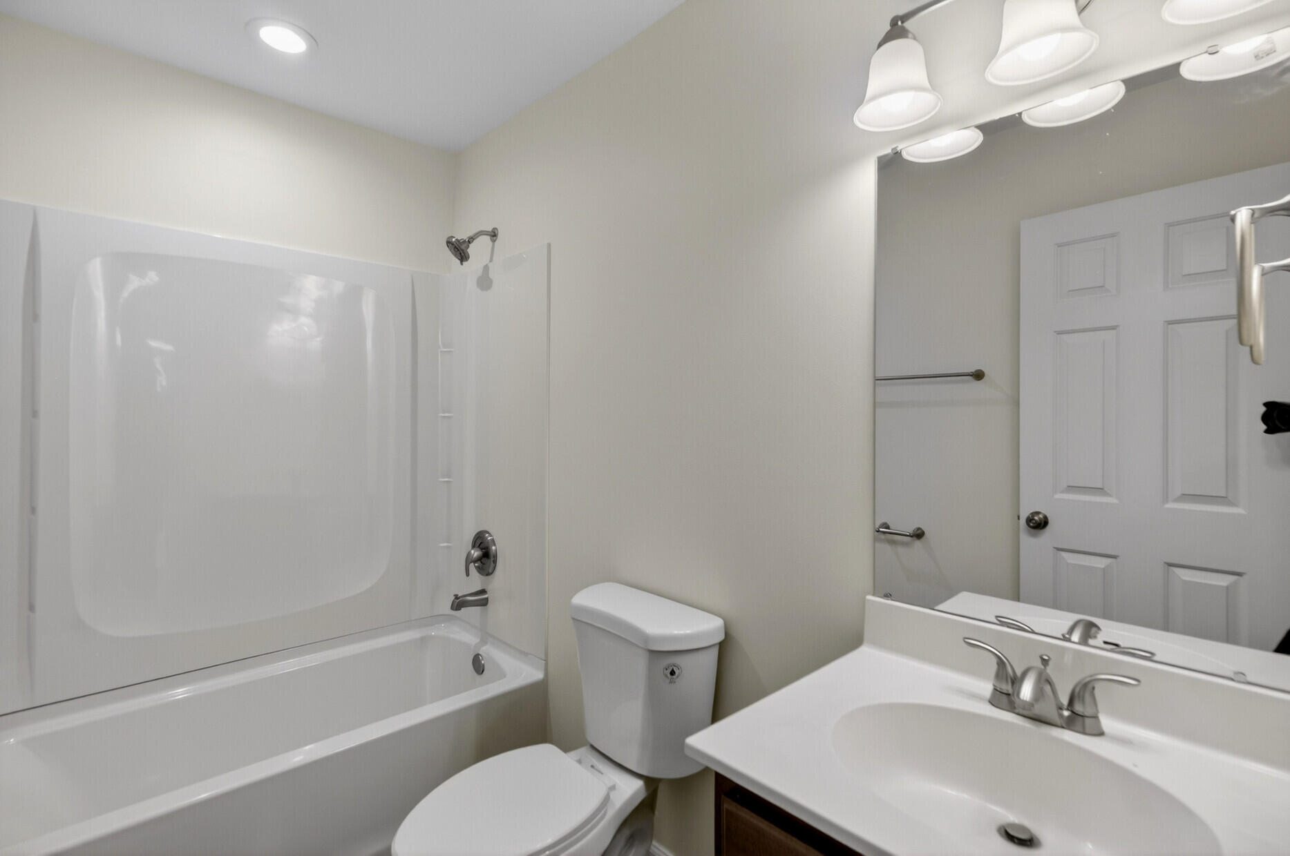 106 Meadowvale Lane Moncks Corner, SC 29461 - Photo 27 of 36 27___27_mls