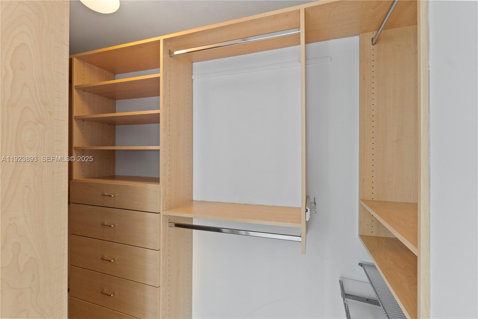 3400 Southwest 27th Avenue, Unit 1505 Coconut Grove, FL 33133 - Photo 19 of 43