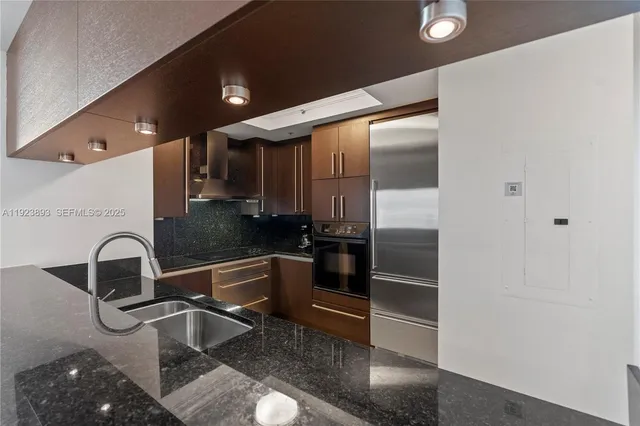 $10,000 | 3400 Southwest 27th Avenue, Unit 1505, Coconut Grove, FL 33133