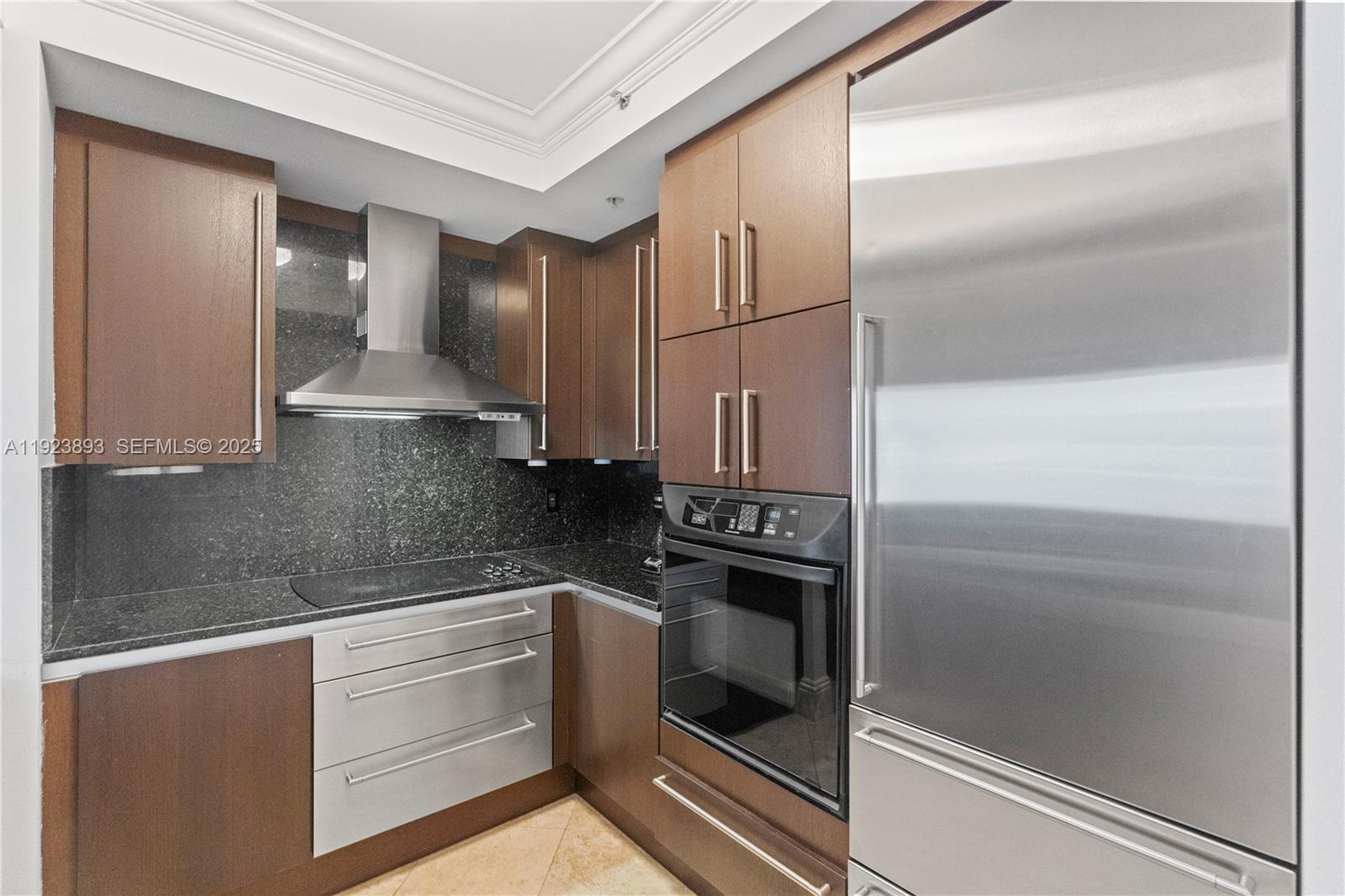 3400 Southwest 27th Avenue, Unit 1505 Coconut Grove, FL 33133 - Photo 26 of 43