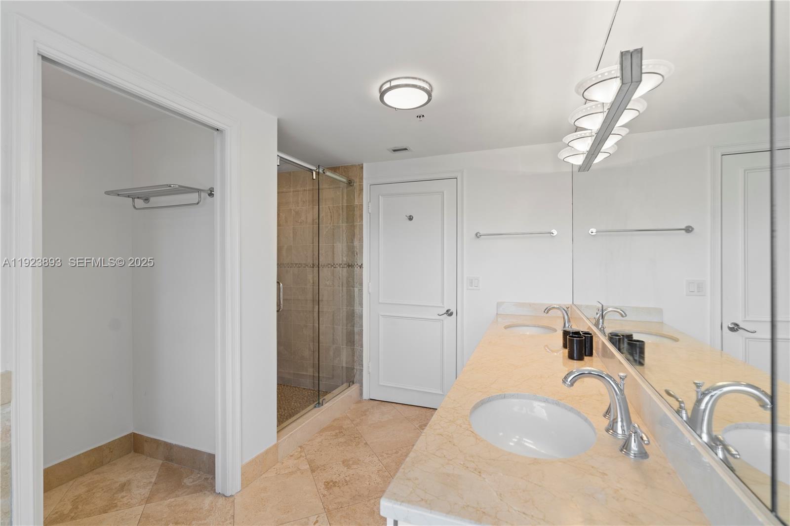 3400 Southwest 27th Avenue, Unit 1505 Coconut Grove, FL 33133 - Photo 30 of 43