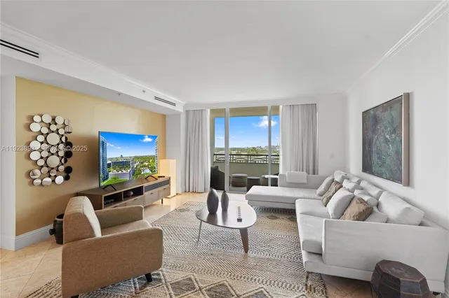 $10,000 | 3400 Southwest 27th Avenue, Unit 1505, Coconut Grove, FL 33133