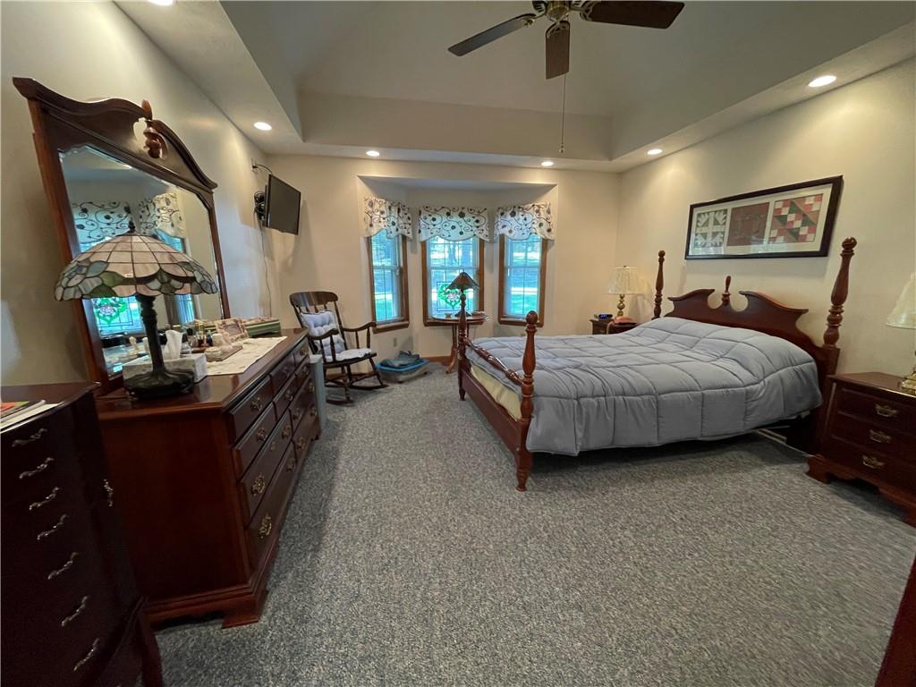 40 Fitzwilliams Road Washington, PA 15301 - Photo 12 of 23 a living room with a bed furniture and a large window