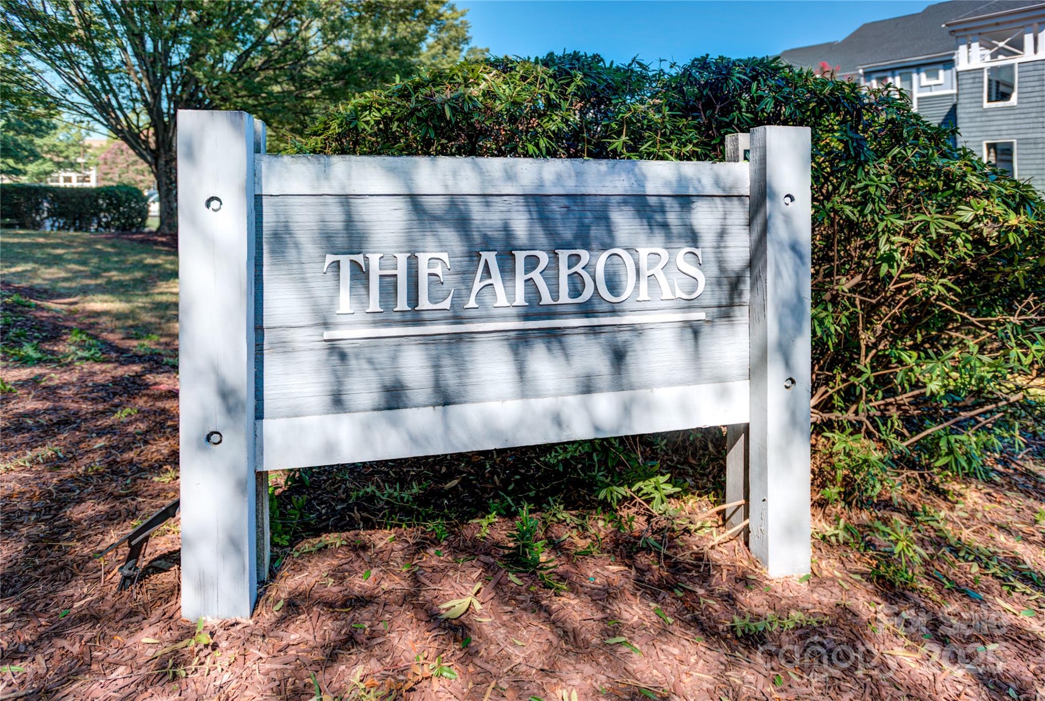 18673 Vineyard Point Lane Cornelius, NC 28031 - Photo 26 of 29 a view of a street sign on the side of the road