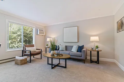 $399,000 | 1743 Carmel Drive, Unit 9, Walnut Creek, CA 94596