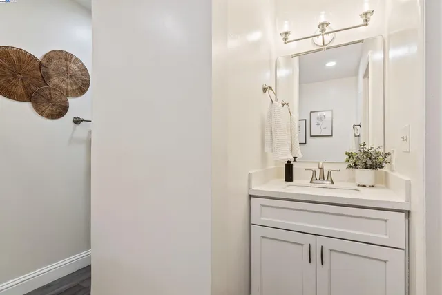 $399,000 | 1743 Carmel Drive, Unit 9, Walnut Creek, CA 94596