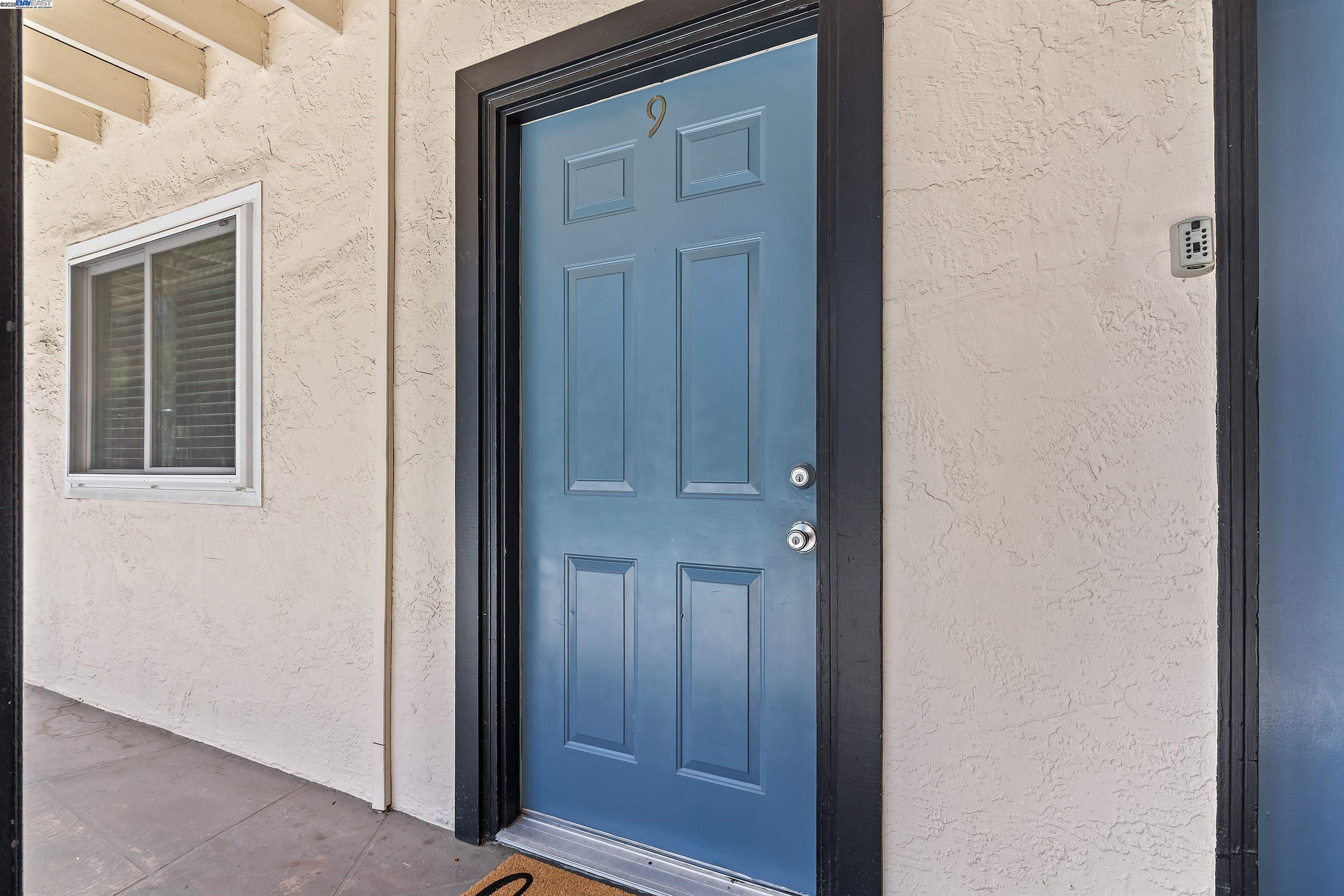 1743 Carmel Drive, Unit 9 Walnut Creek, CA 94596 - Photo 3 of 30