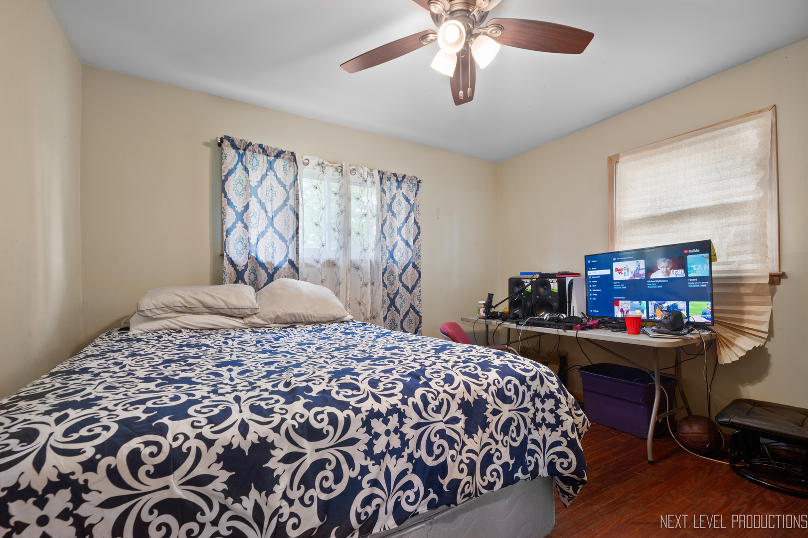 22816 Ridgeway Avenue Richton Park, IL 60471 - Photo 15 of 25 a bedroom with a bed and a chandelier