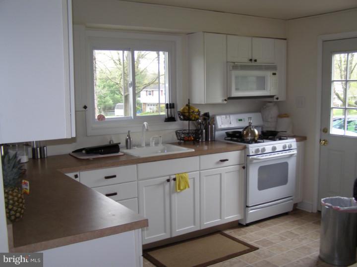 300 Upper Valley Road North Wales, PA 19454 - Photo 8 of 16 Gallery Image 8
