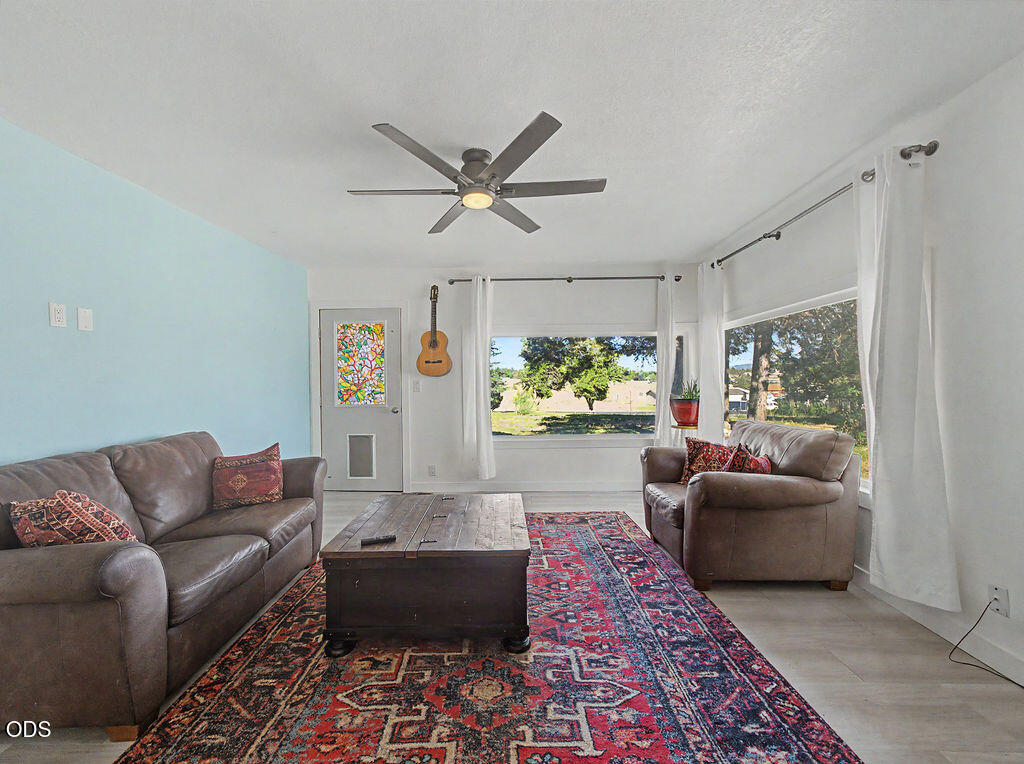 3330 Orindale Road Klamath Falls, OR 97601 - Photo 8 of 46