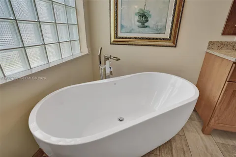 $550,000 | 8257 La Jolla Vista Lane, Lake Worth, FL 33467
