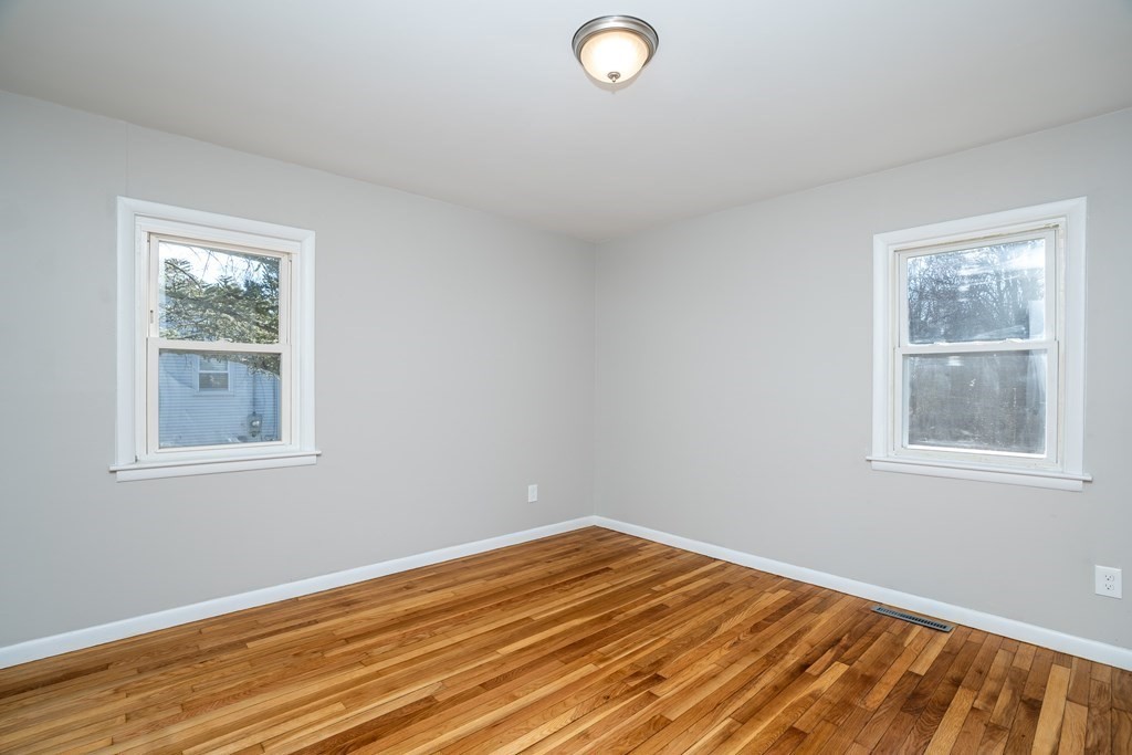 20 New Ludlow Road Granby, MA 01033 - Photo 18 of 28 Gallery Image 18